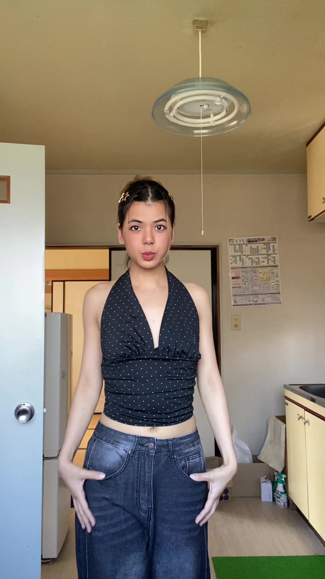 @👿エインッ👿 (အိမ်ပြေး)