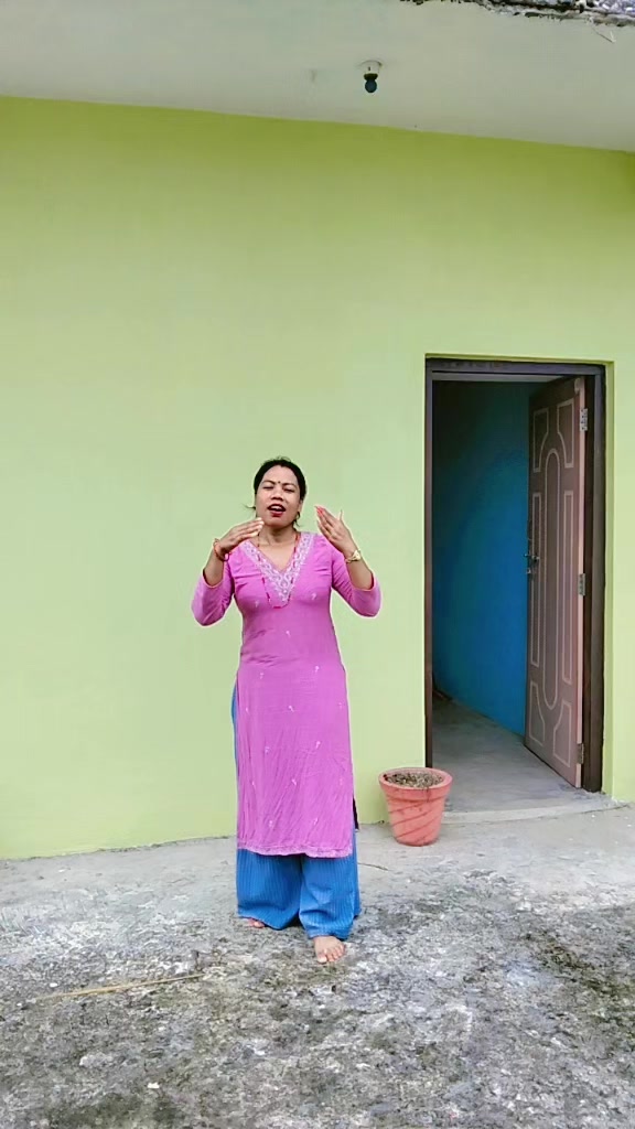 @Nanni Chaudhary905