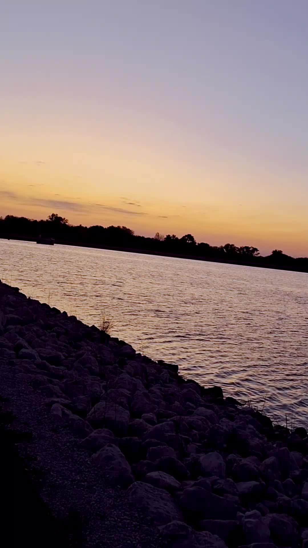 @🌄 Chasing The Sunrise 🌅
