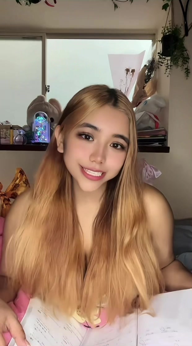 @Smriti🧚