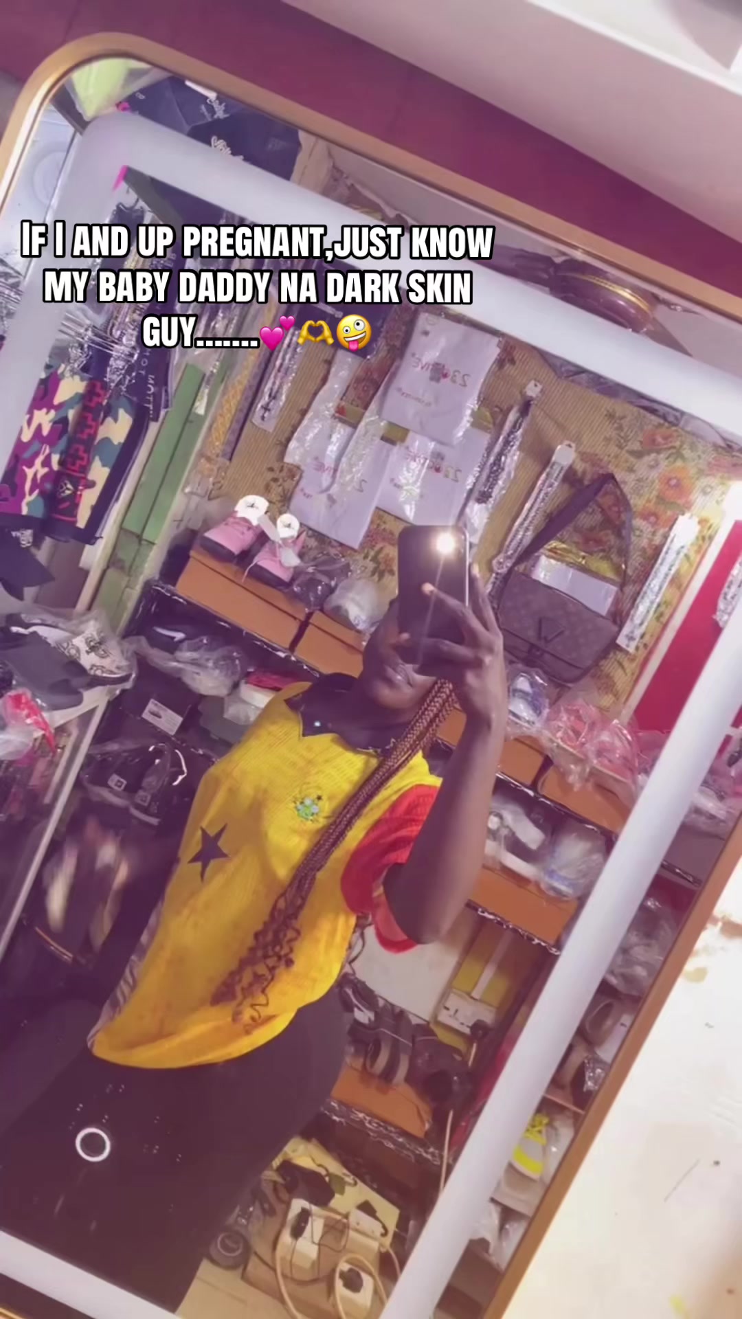 @She&rsquo;s-&bull;🌸🤍~~&bull;Nana Yhaa🖤🤍