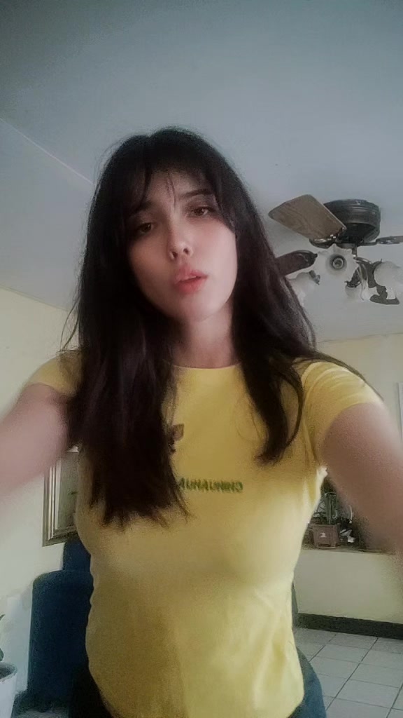 @Cristian Daniela 🎨