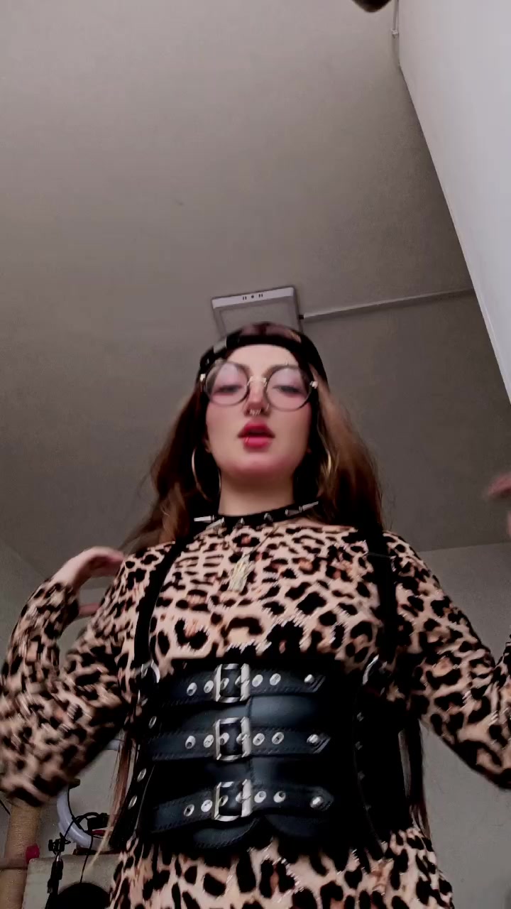 @Juanita._.miauwu