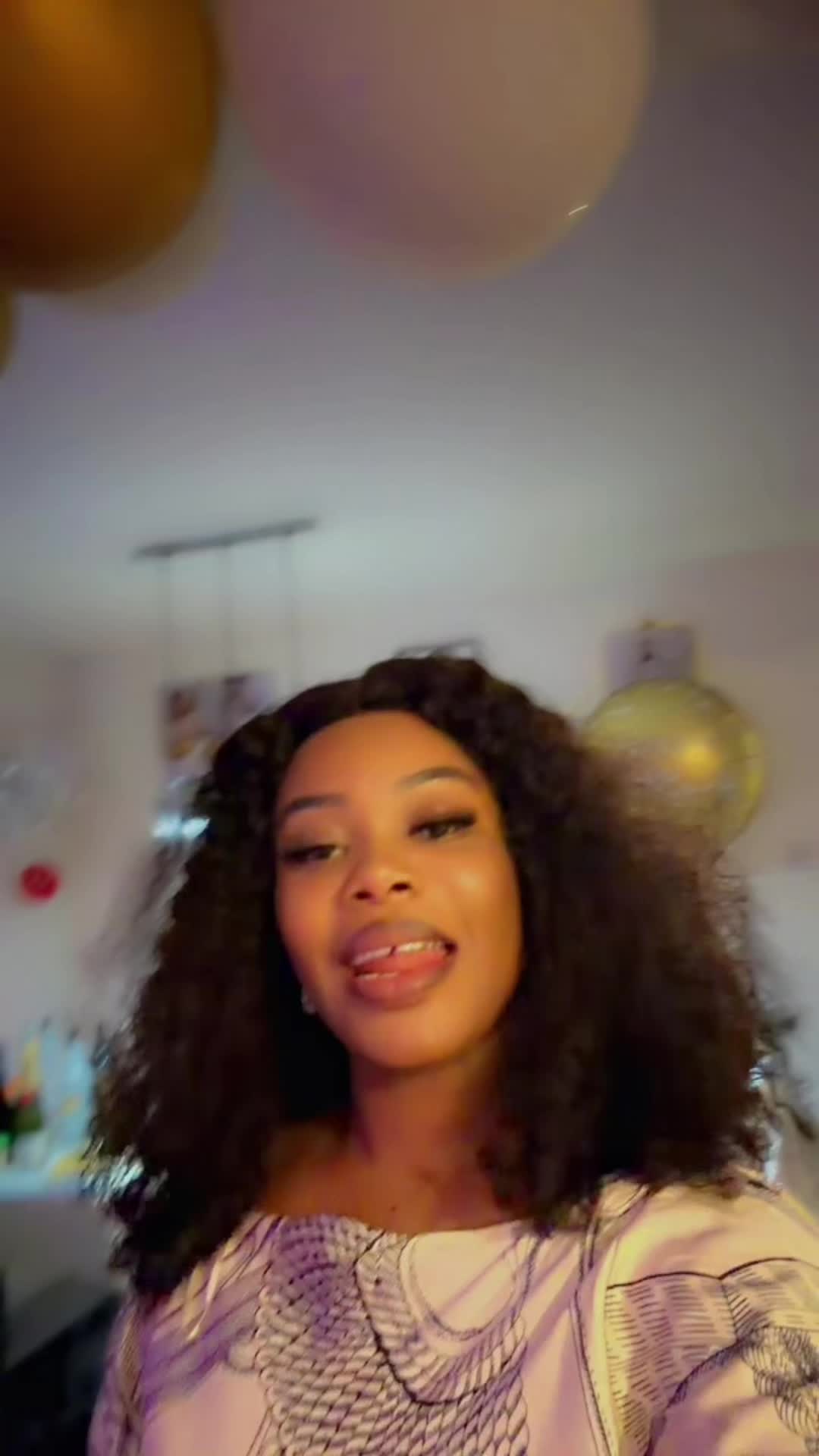 @mz_ella10