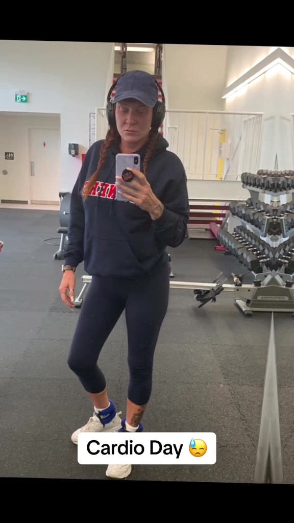 @Susielicious_1 🇨🇦