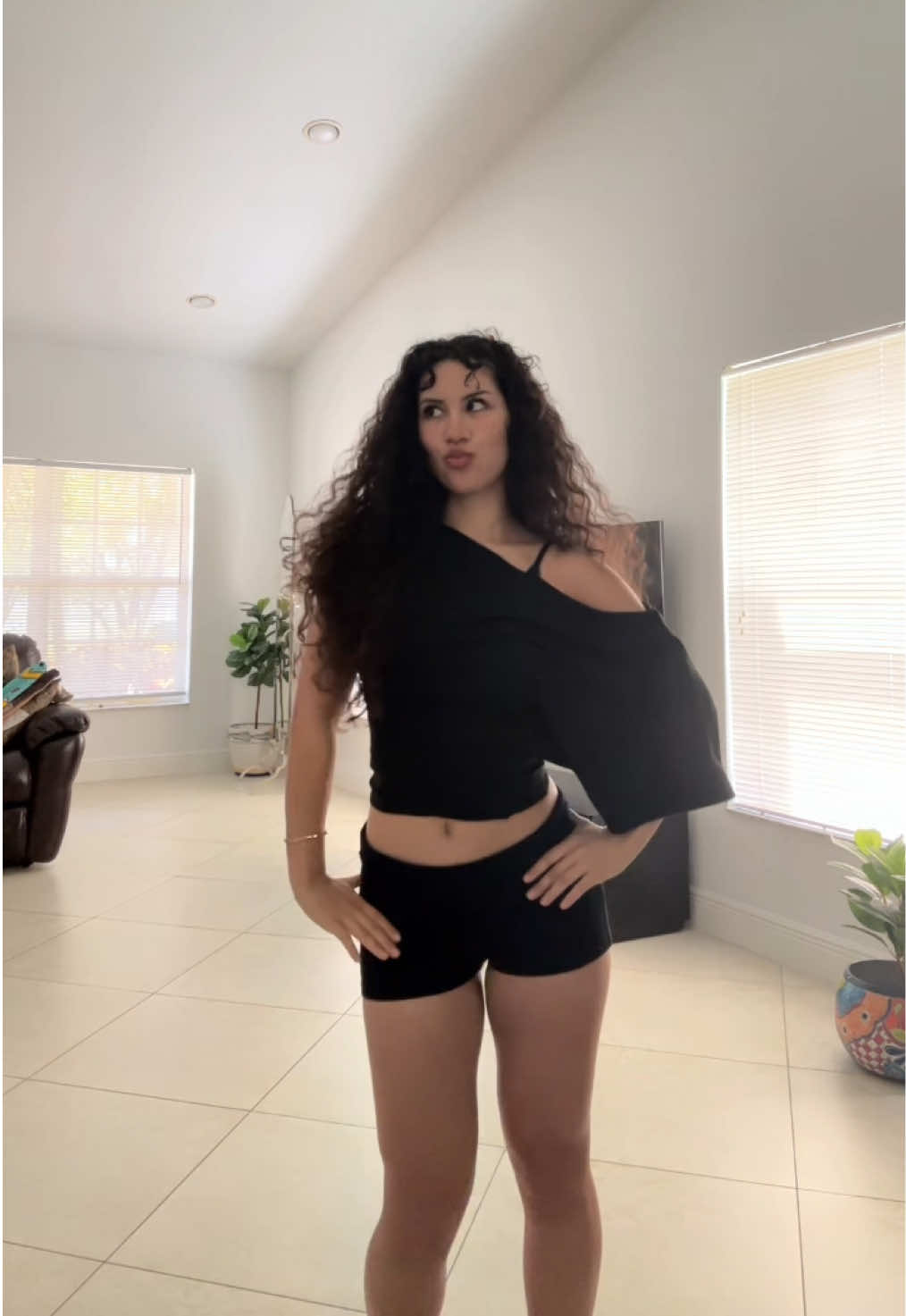 @DaniellaOnEarth