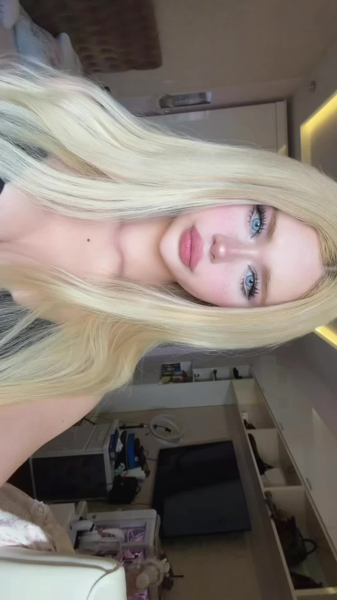@𝒜𝓃𝑔𝑒𝓁 𝒯𝒾𝓂𝒶 🪽