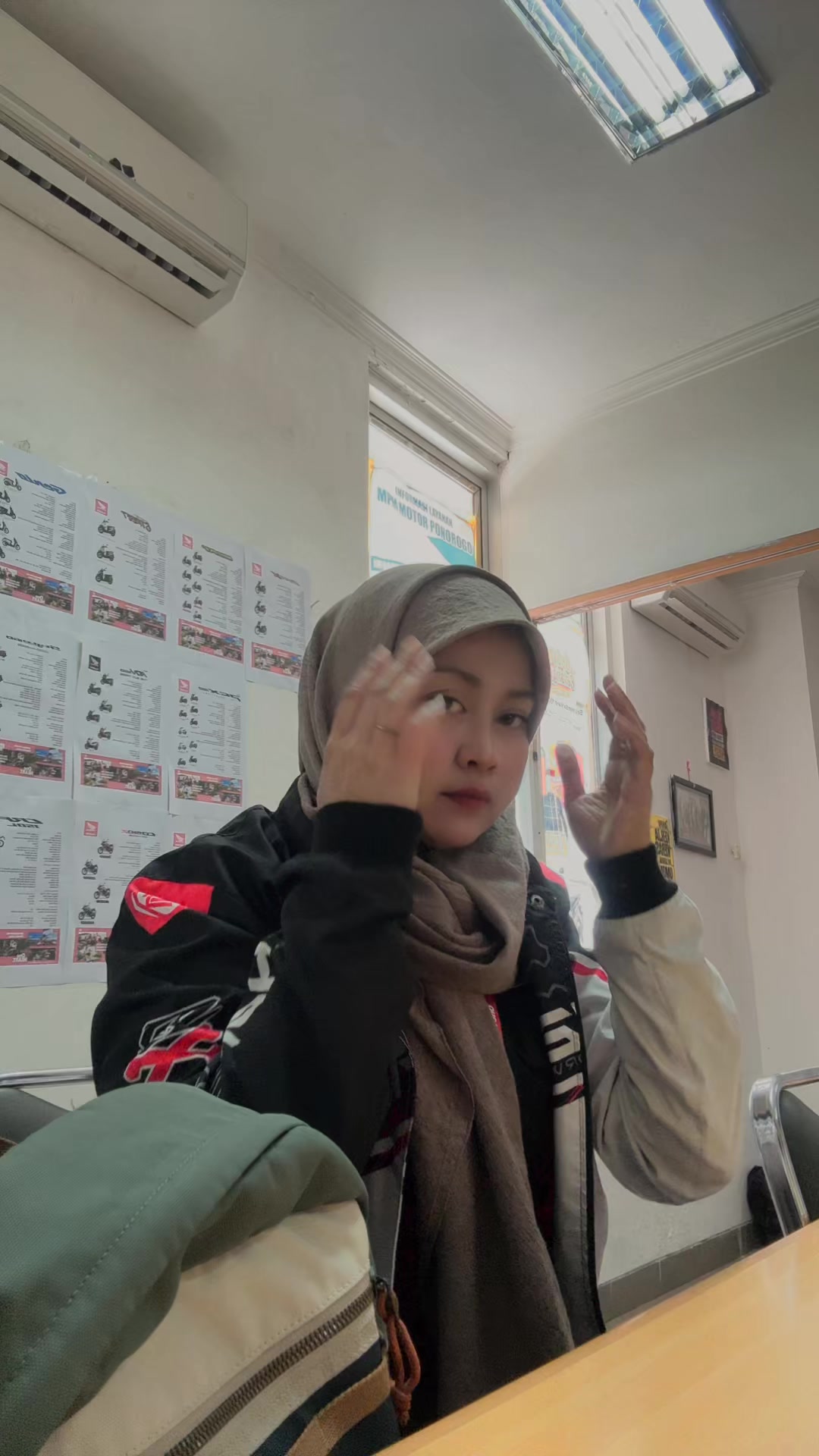 @Angella