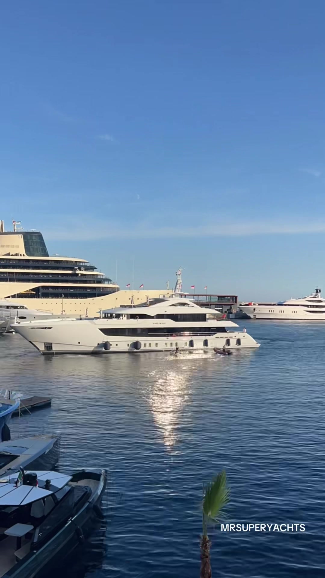 @MRSUPERYACHTS | Matthijs Rhee