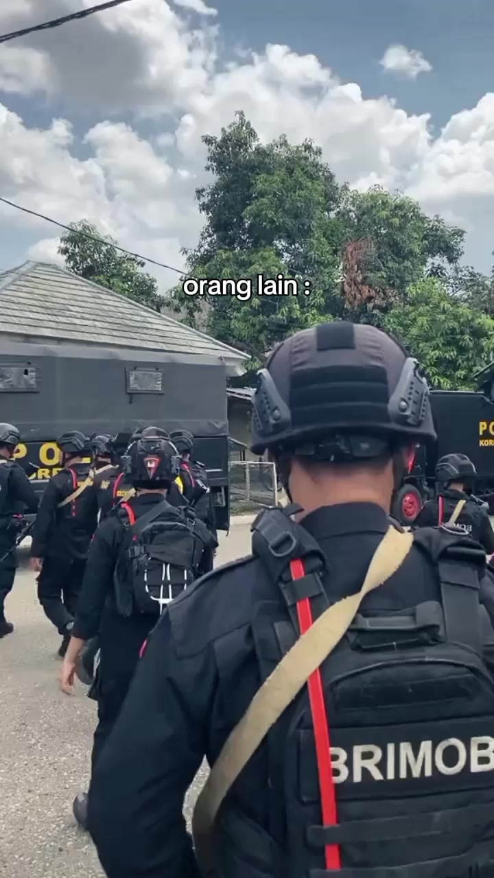 @Muhay