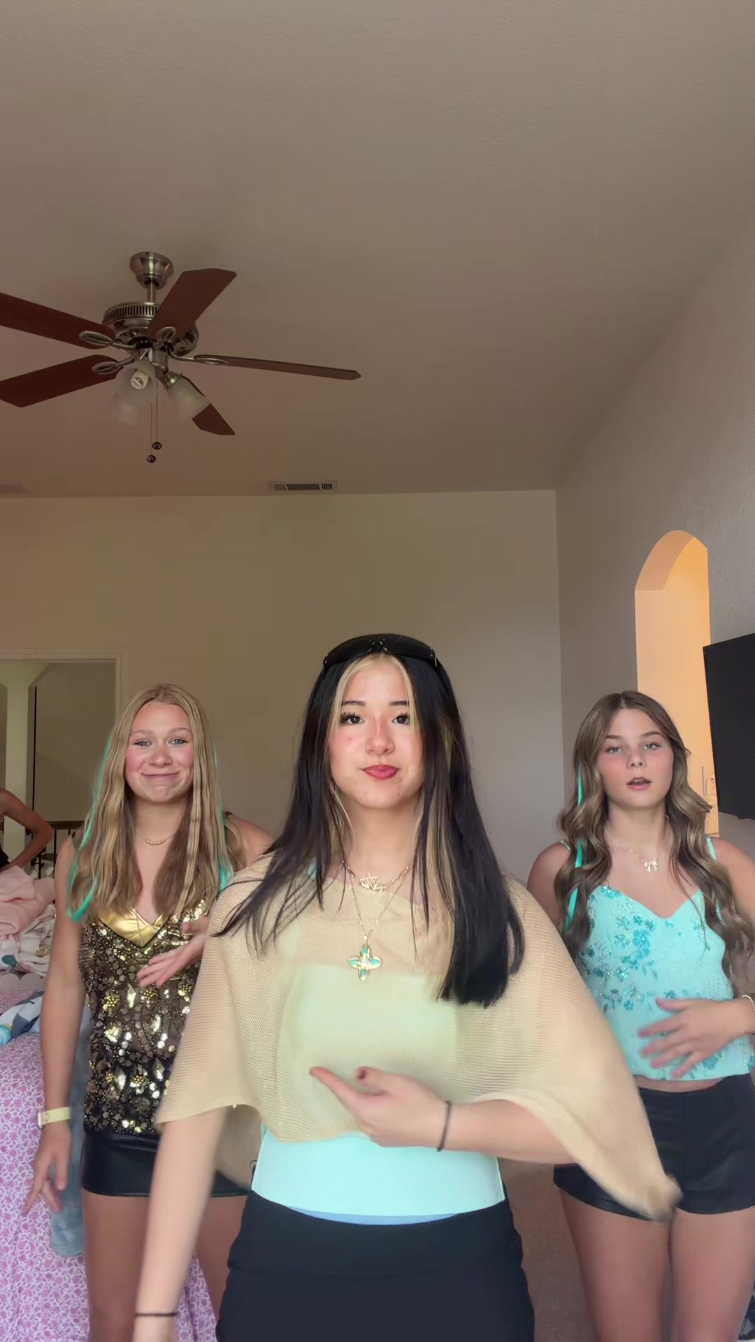 @Mai