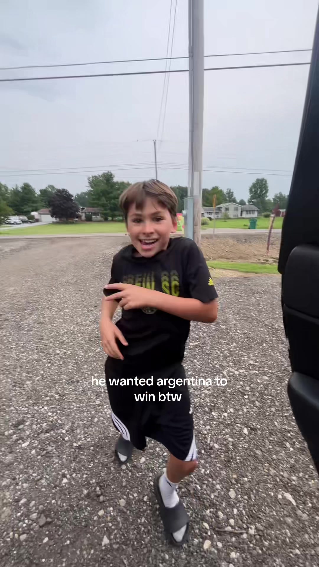 @lucy