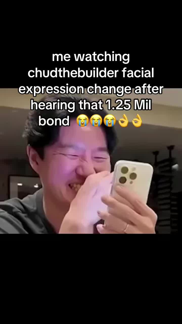 @￼