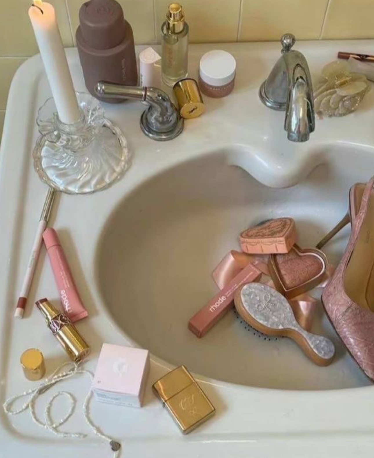 @roxy