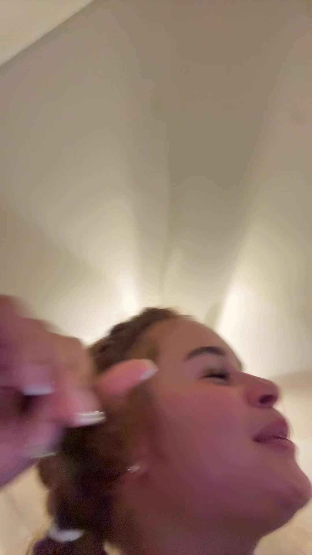 @Leooo