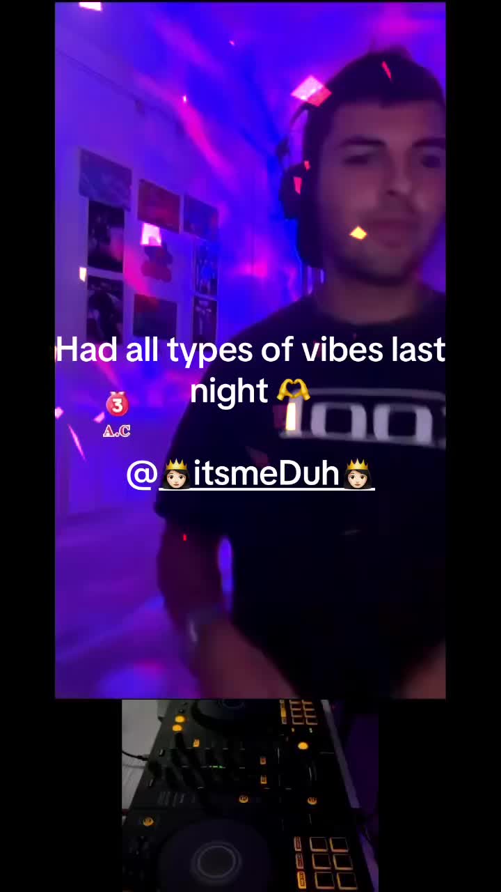 @DJ Gio 💿⚡️(Giovanni Gallarzo)