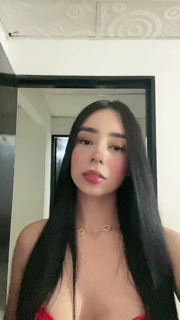 @️SOPHIA 💓