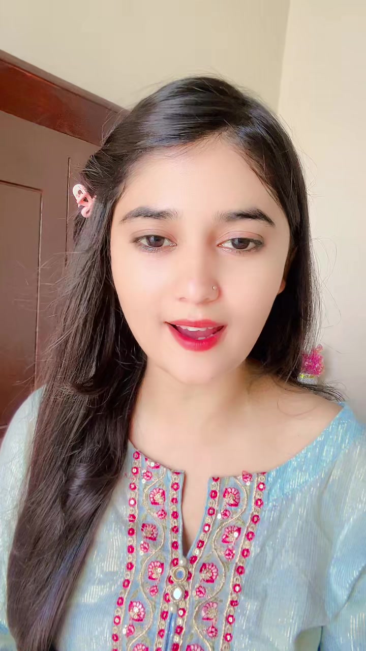 @𝐀𝐟𝐬𝐡𝐚 𝐊𝐡𝐚𝐧