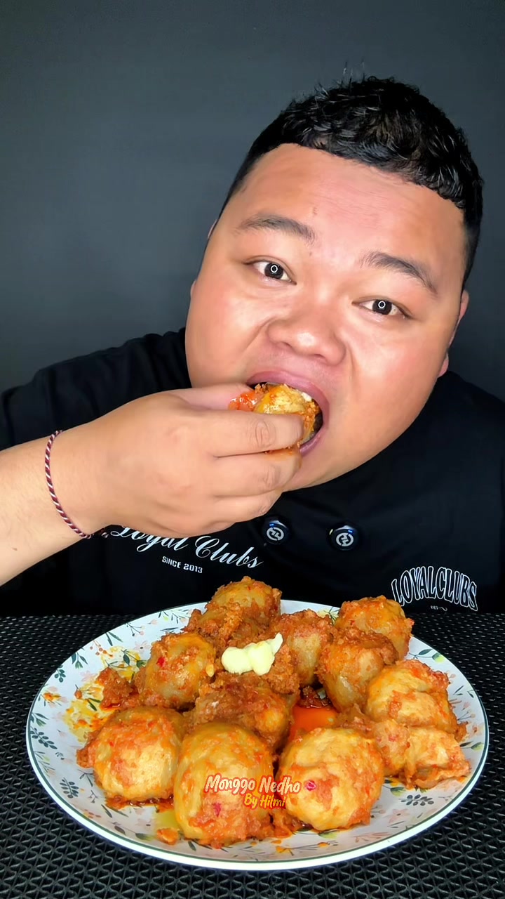 @Monggonedho