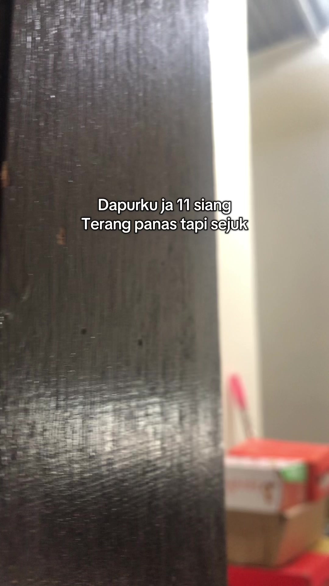 @Nuy