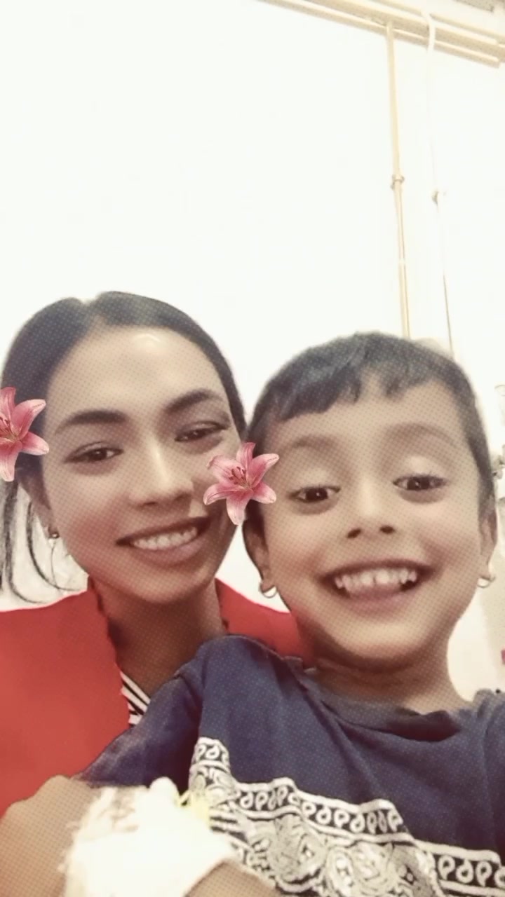 @Asmita Asmita 👩&zwj;❤️&zwj;👨💋