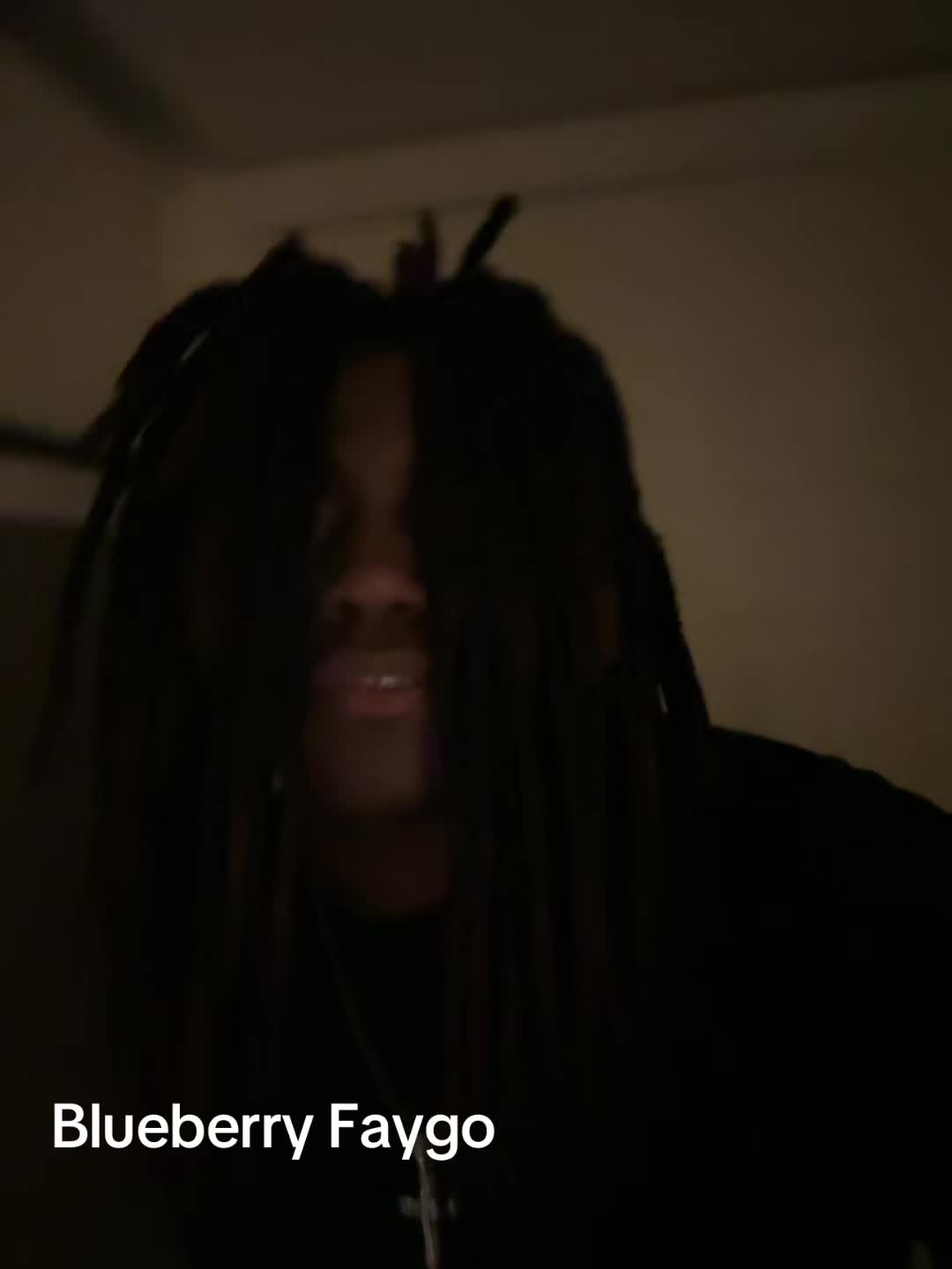 @KJ 🟣🔴