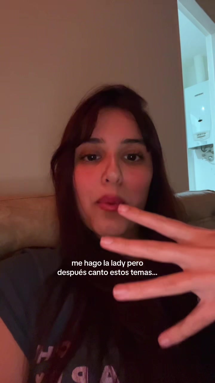 @Juli💋