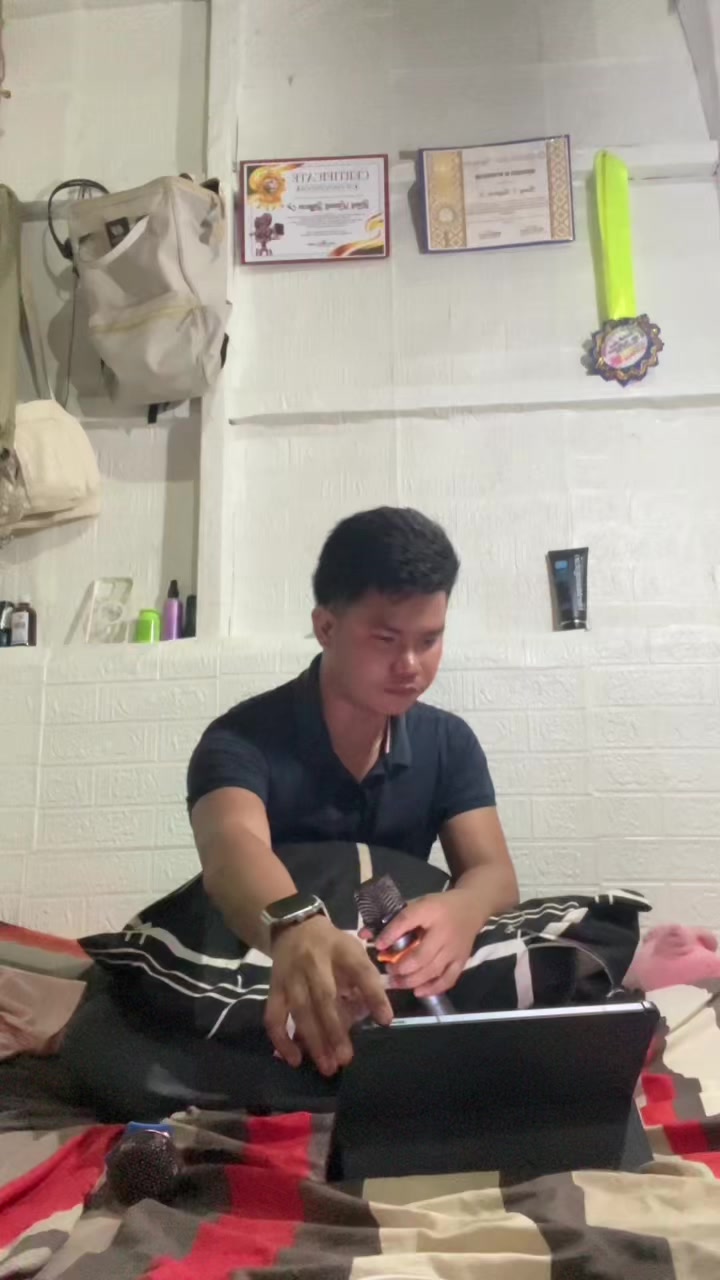 @Benny Lapinig Bagsican Jr