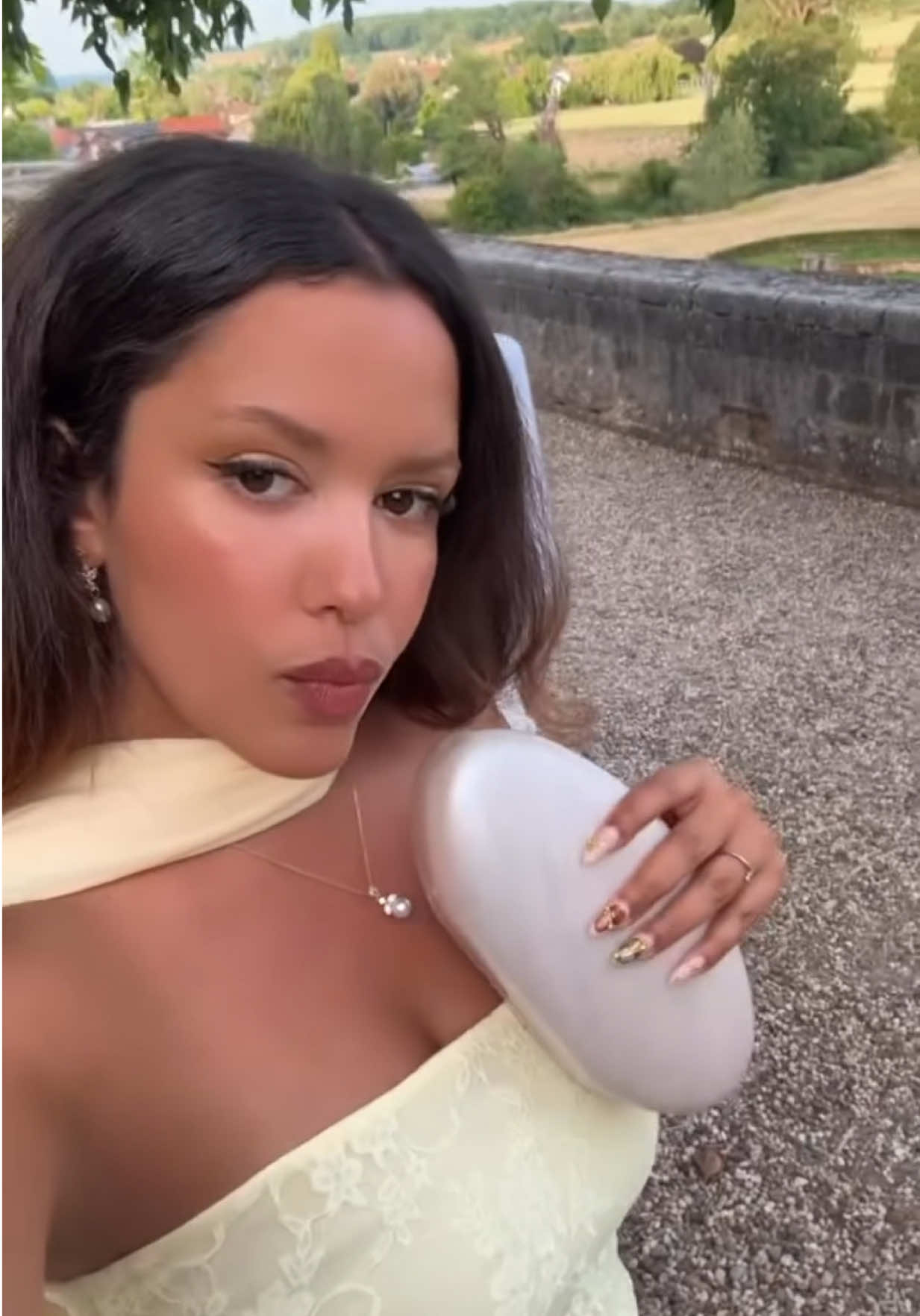 @lotusly