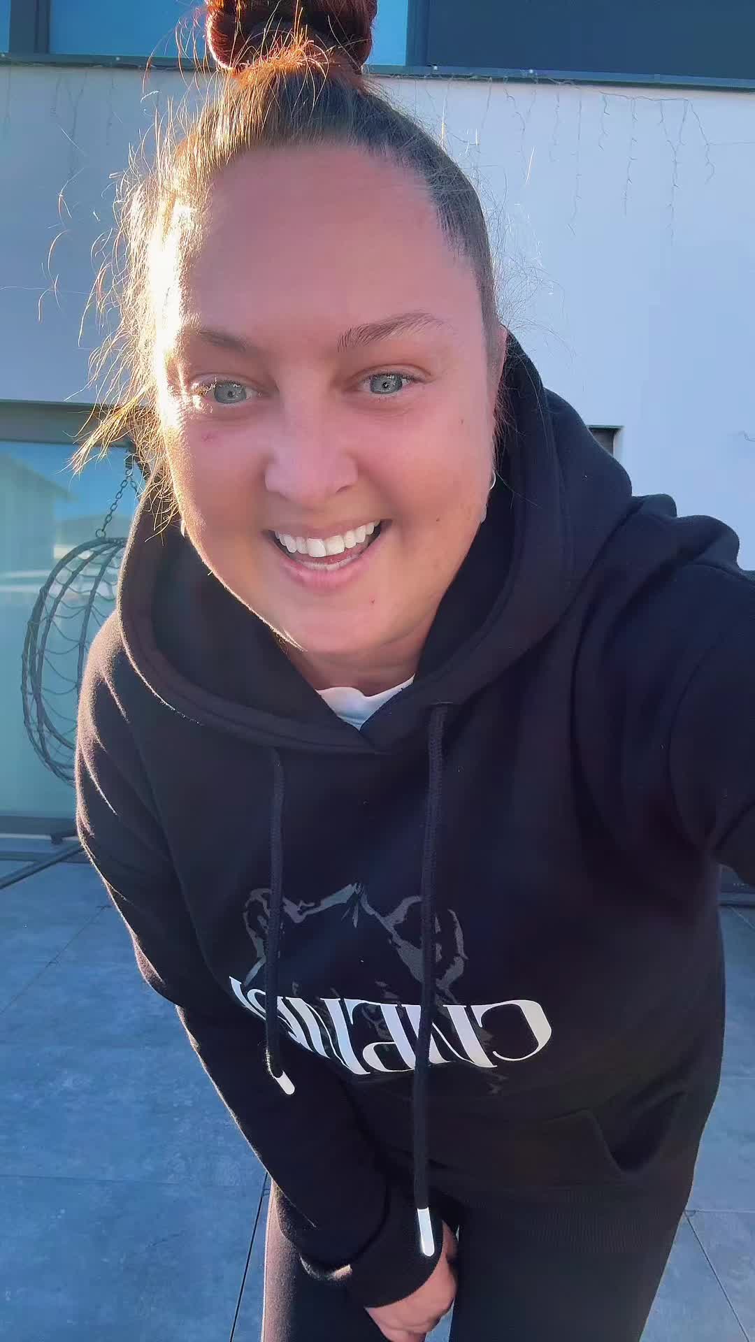 @Lanya Aliens 43J 🥰