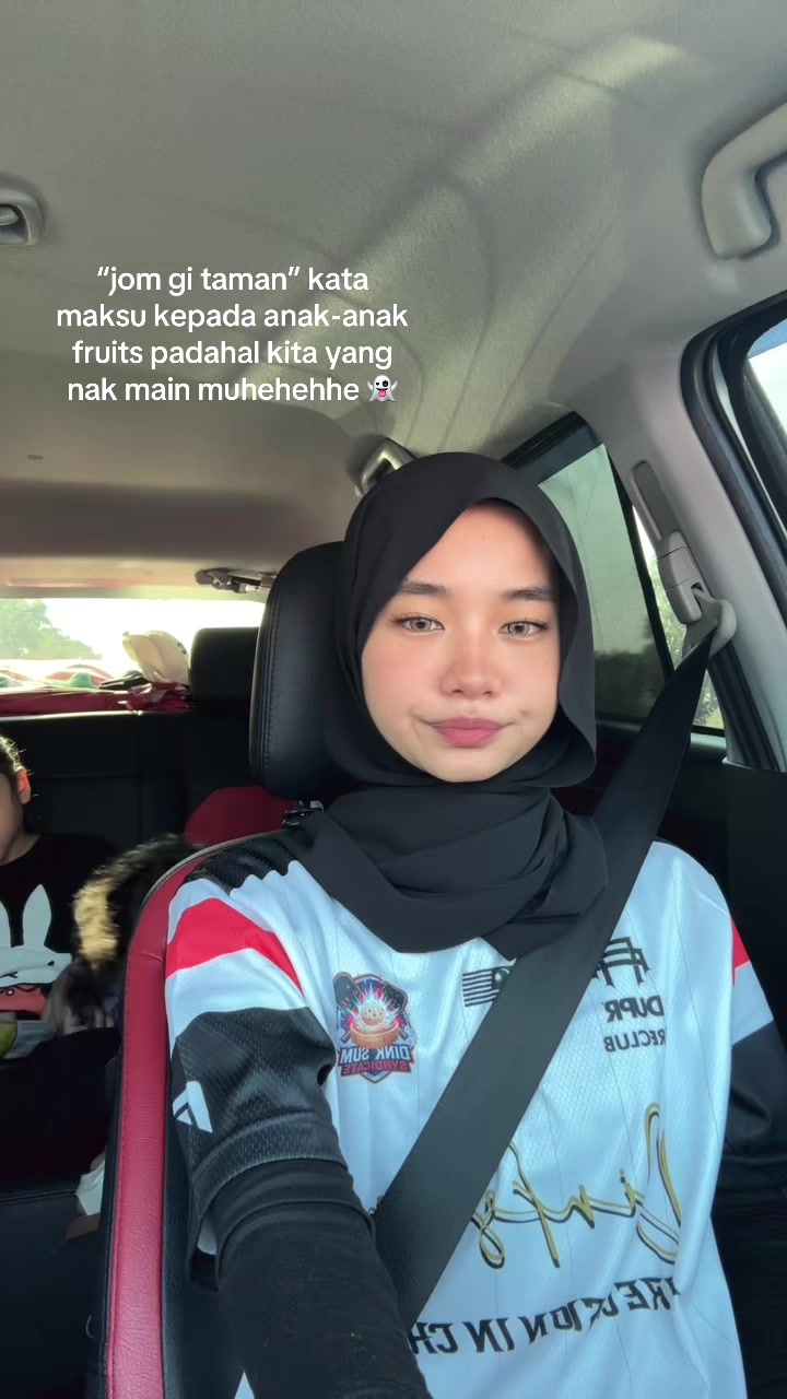 @D4Ni