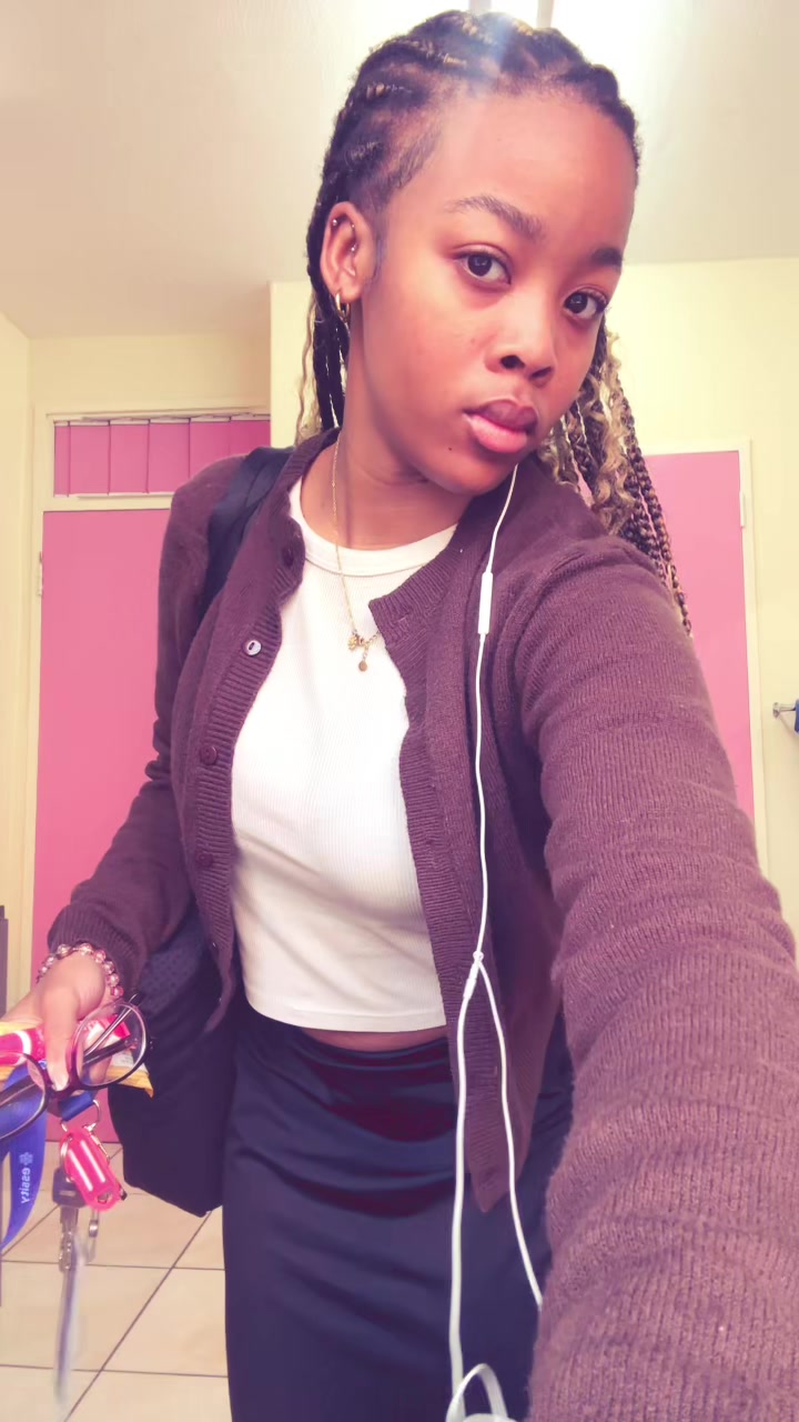 @litha🌸
