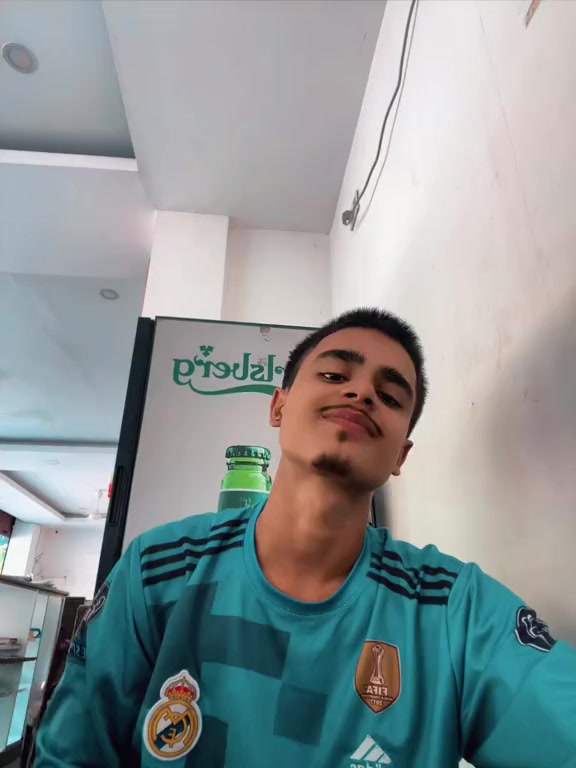 @RISHI❤️&zwj;🩹