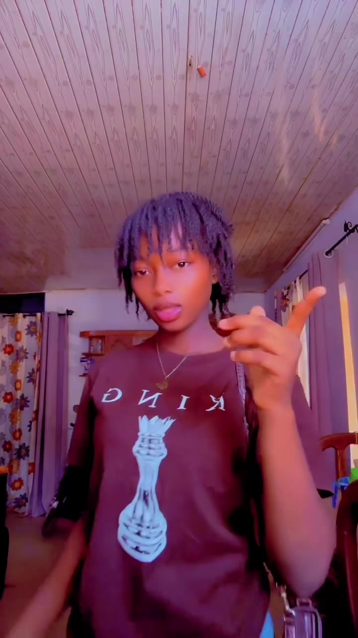 @Erika 🥰🦋❤️