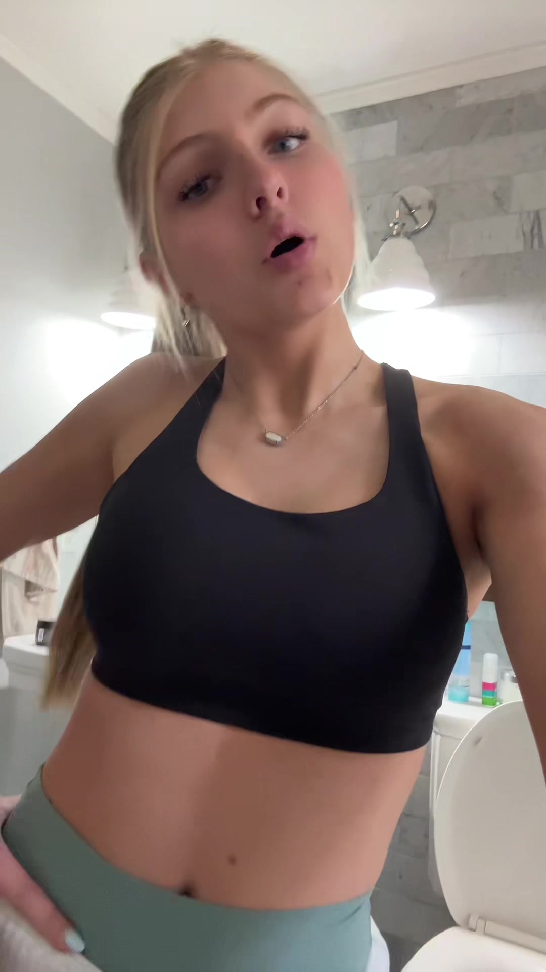 @ella