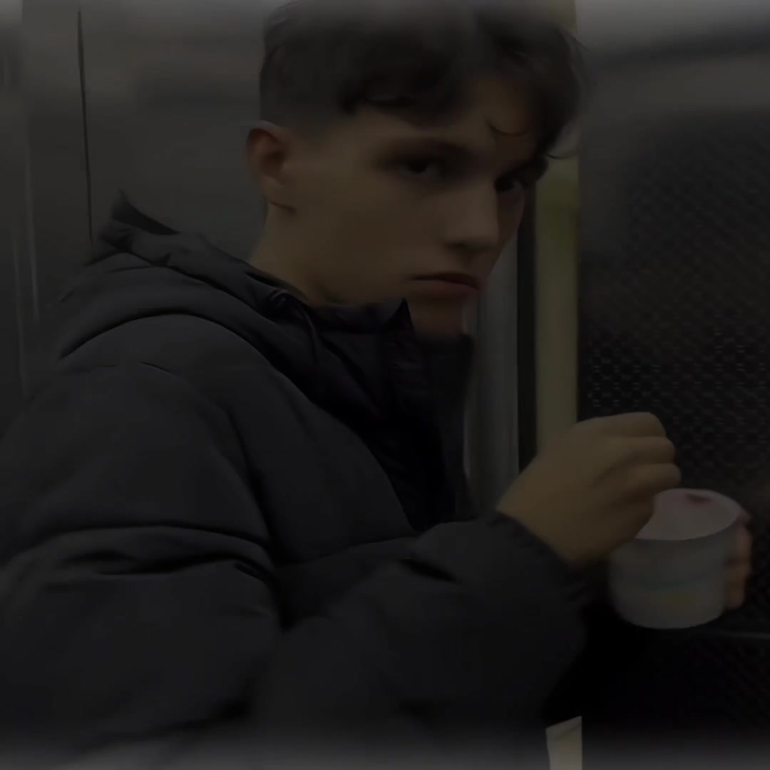 @𝔸 𝕃 𝔹 𝔼 𝕋 ℝ 𝕆 𝕍 𝕀 ℂ ℍ