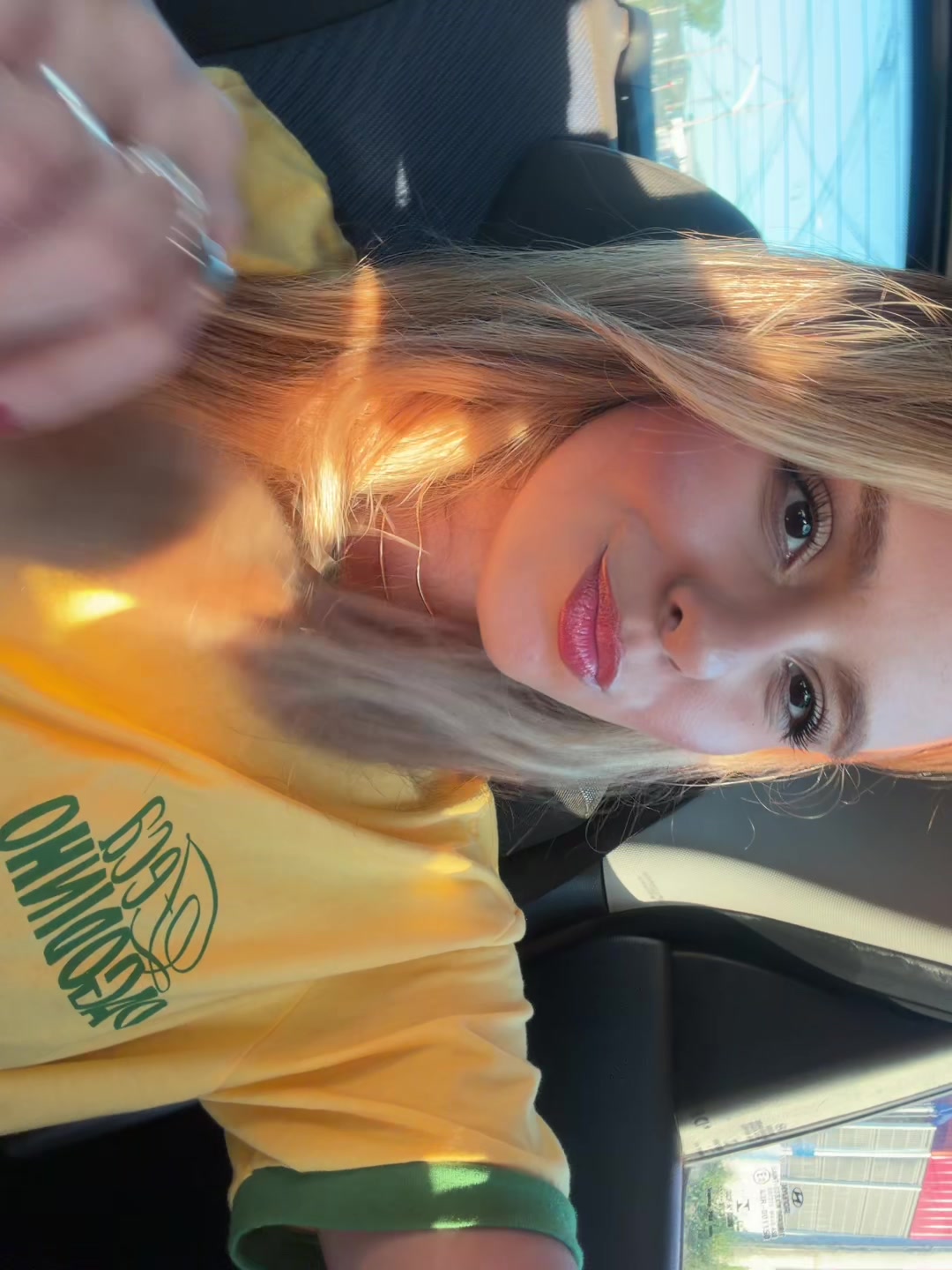 @💋
