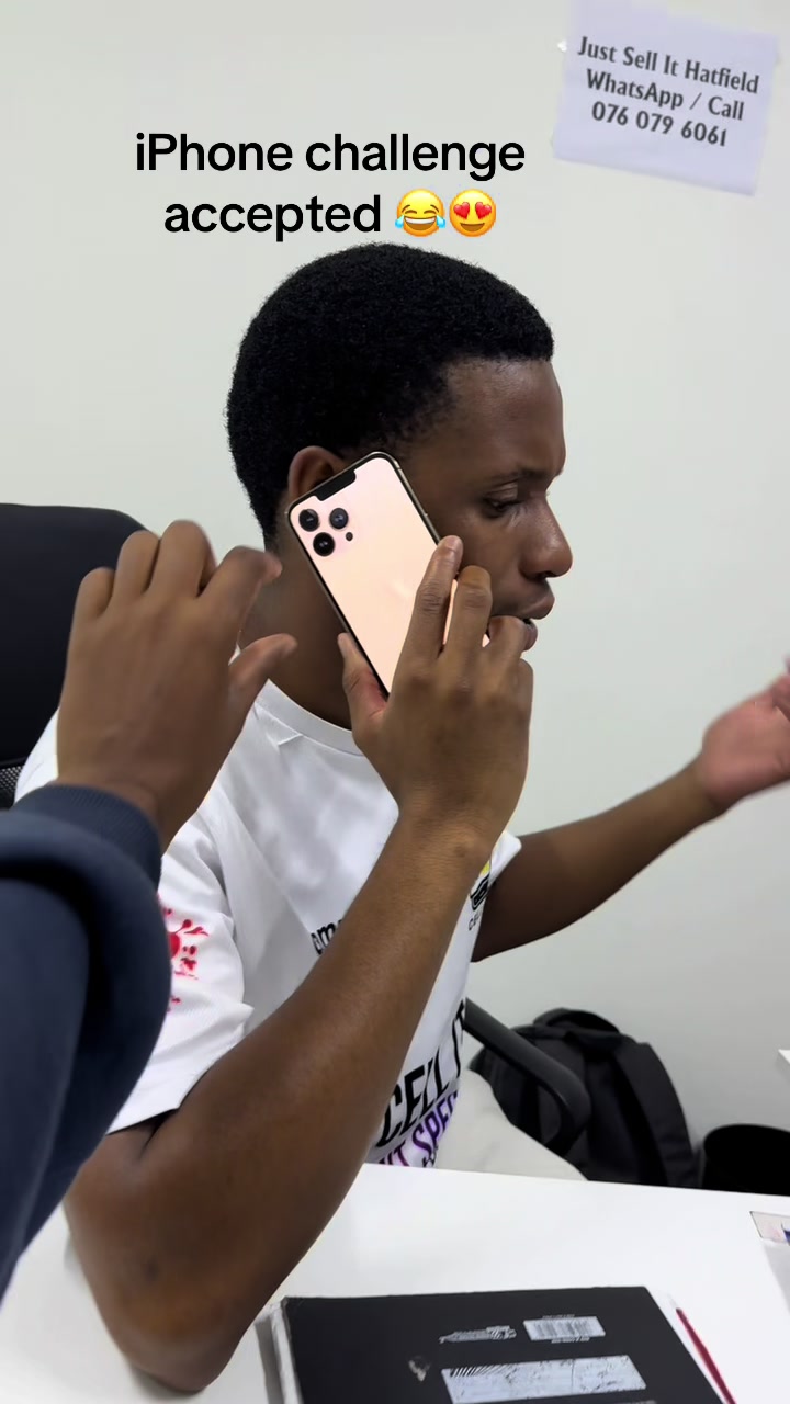 @Just Cell It | iPhone Reseller