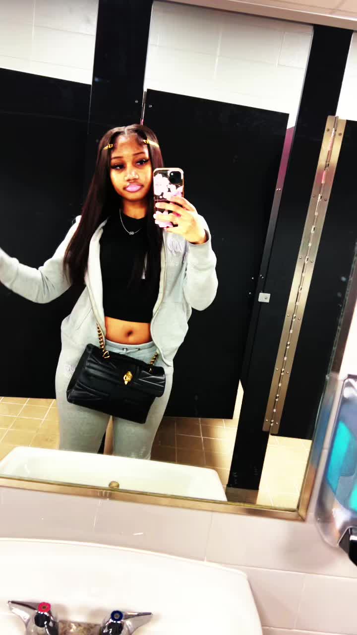 @jadasymoneeee