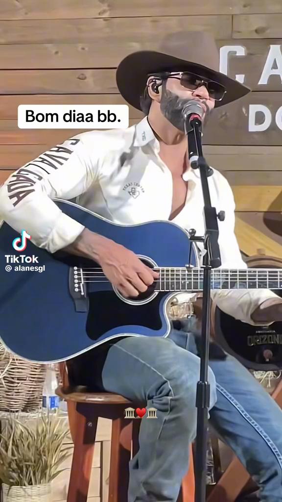 @Manu Machado