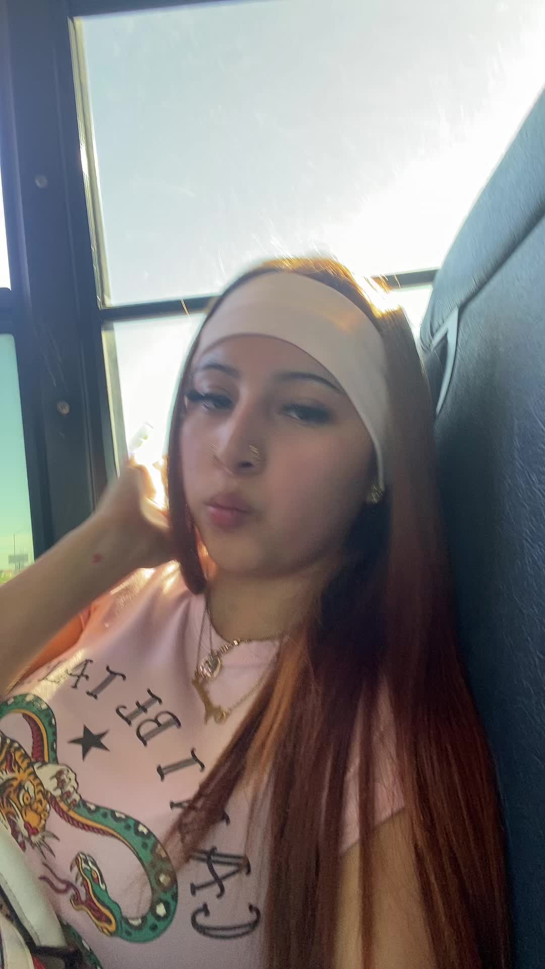 @𝐞𝐥𝐥𝐚𝜗𝜚
