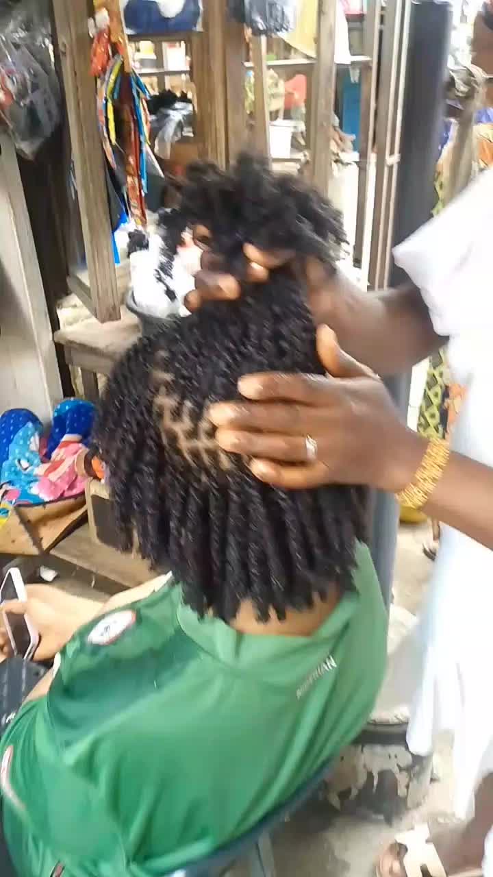 @Yettysalon