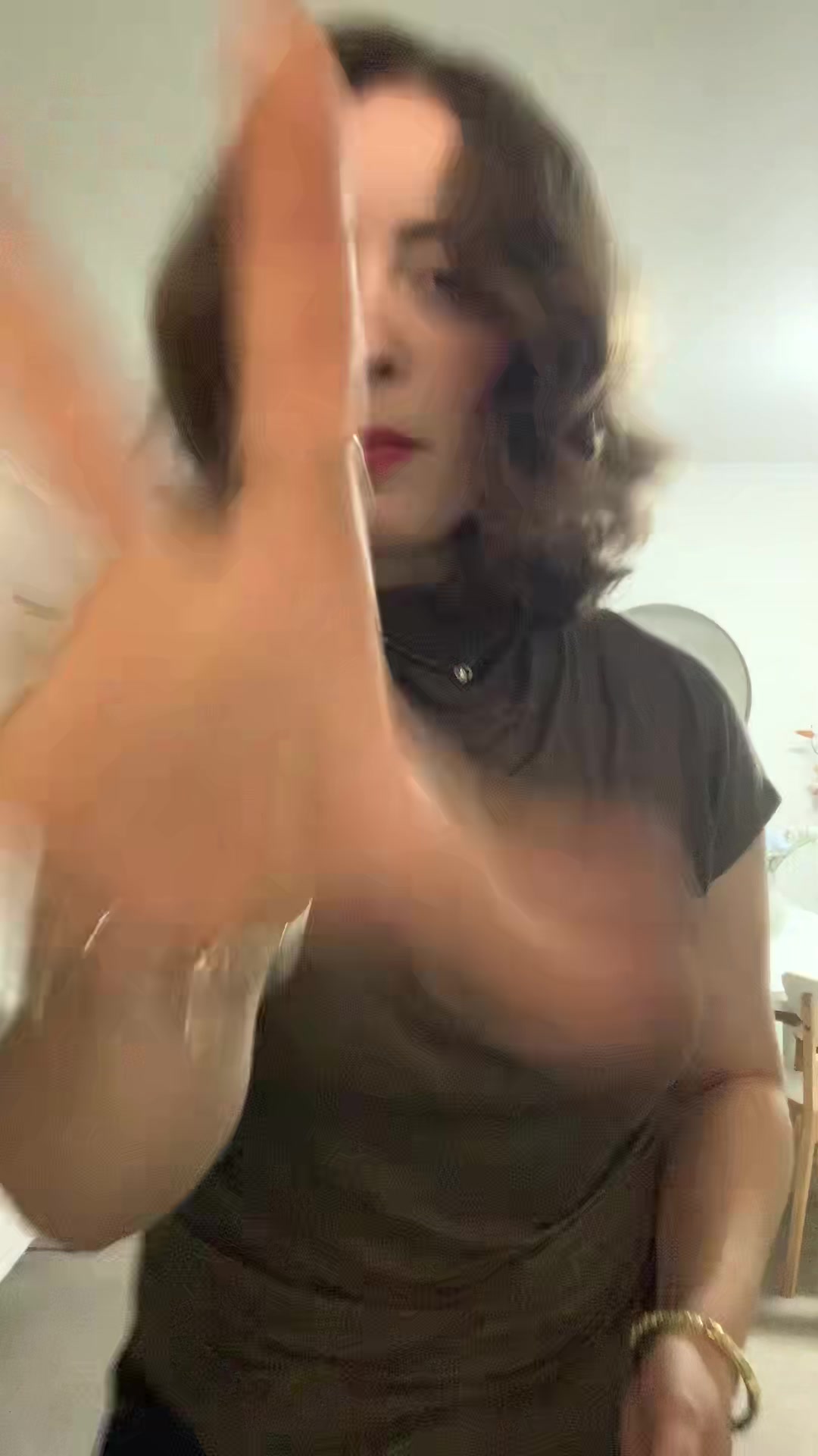 @annahereandthere