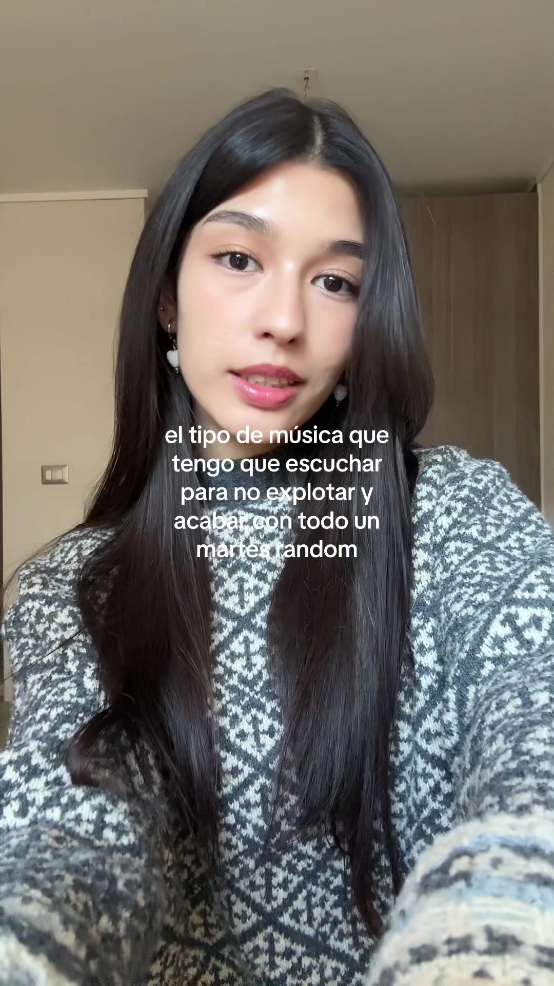 @connielatte