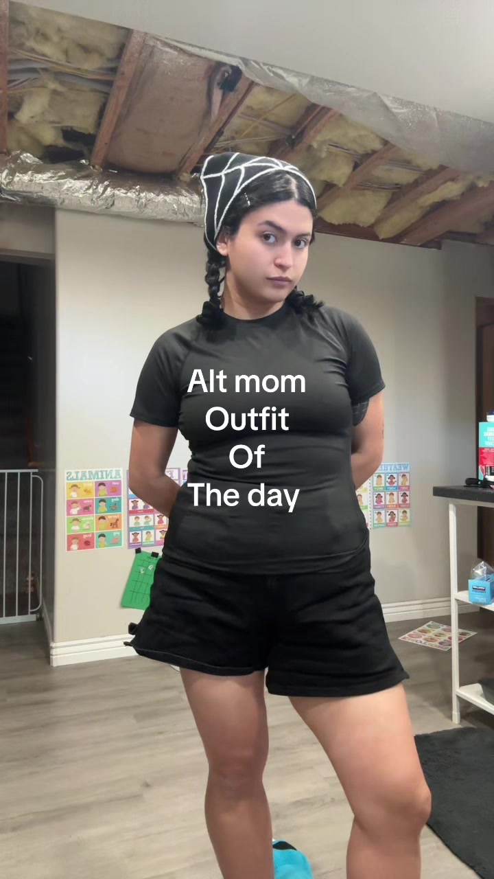 @jackie 🖤 🎱🩷