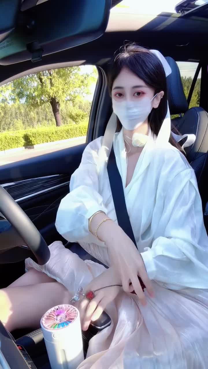@私はここにいます