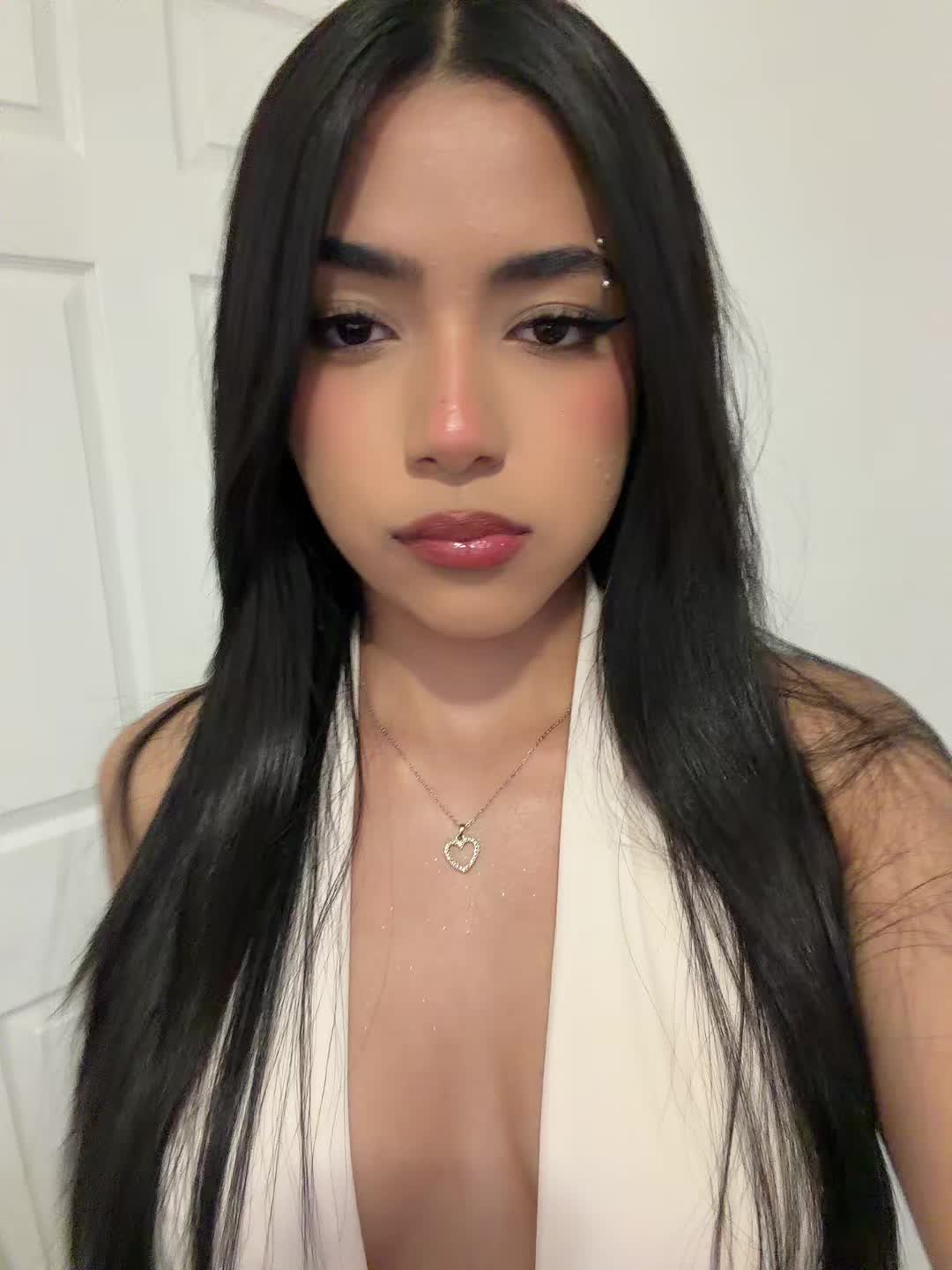 @nahomy.nm
