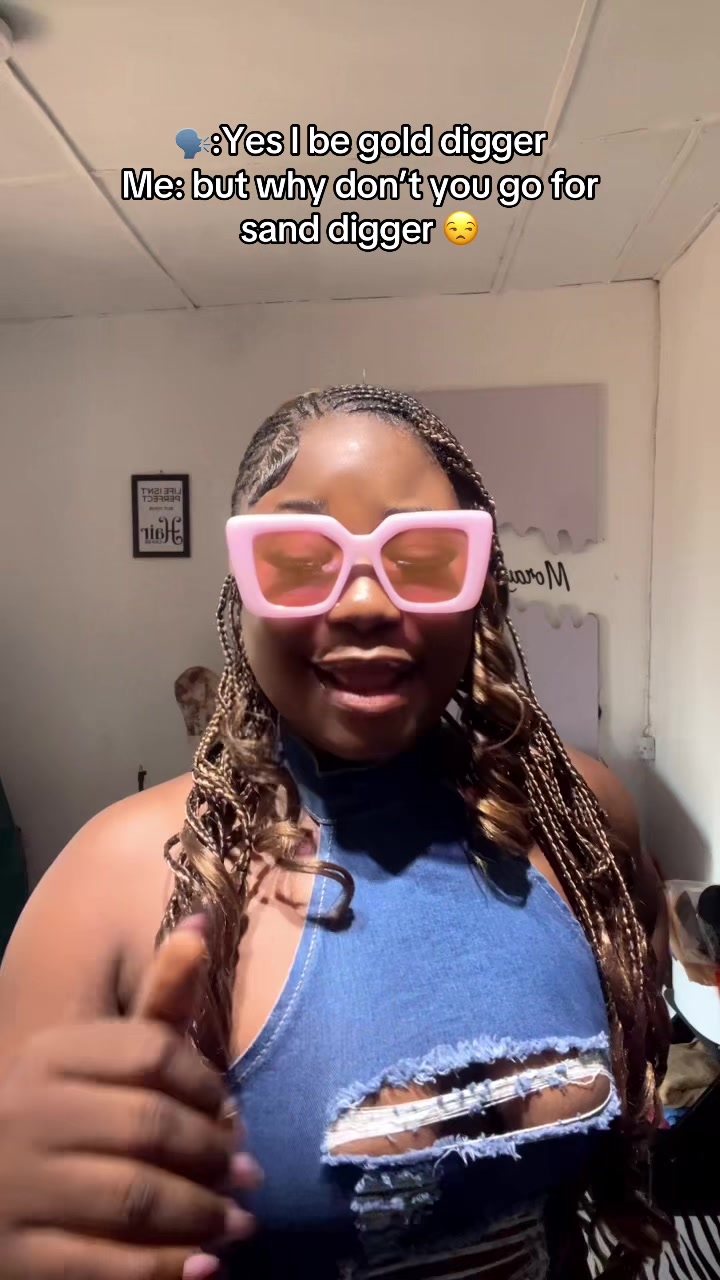 @Tomi~banks🦋