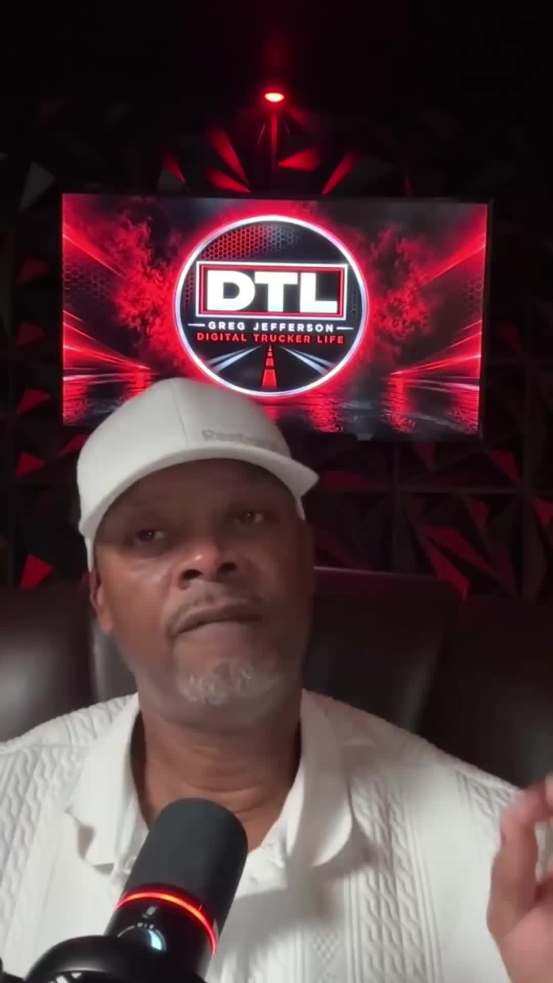 @Digital Trucker Life
