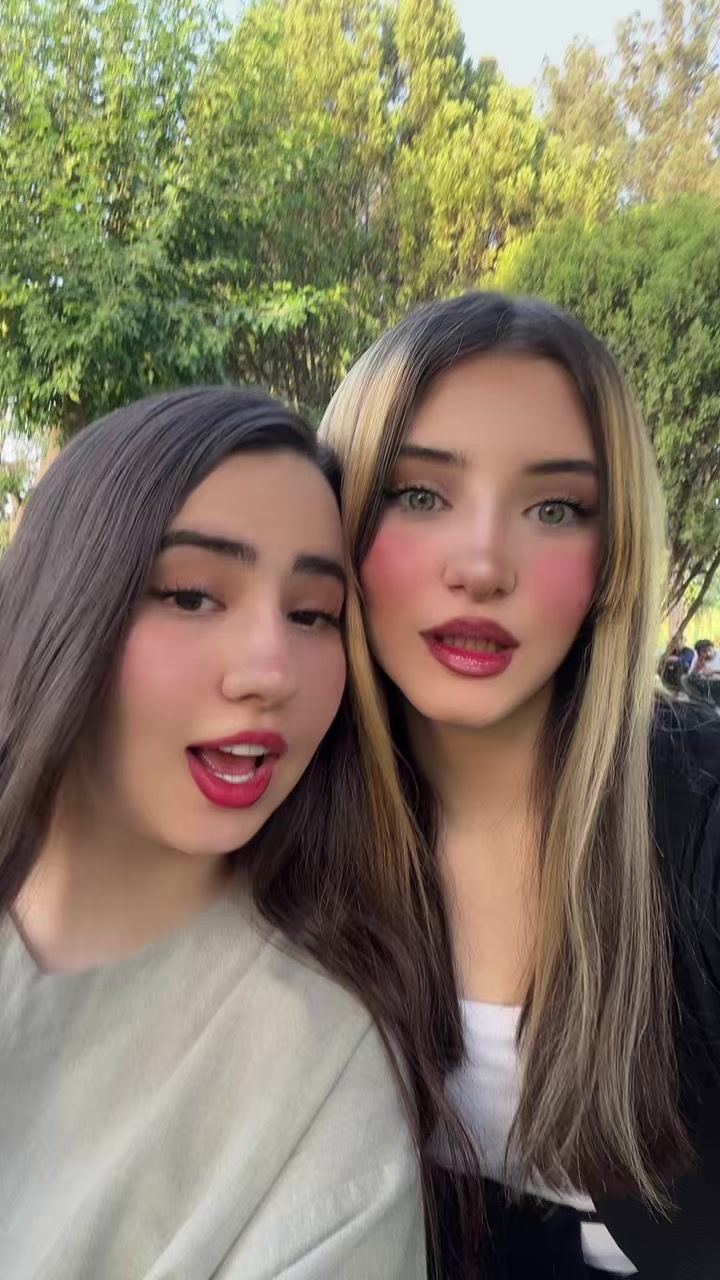 @Kiana